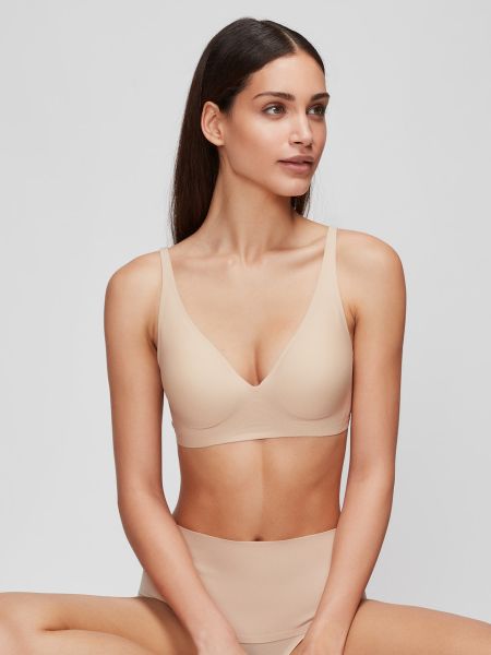 Εικόνα της Gisela μπεζ μπουστάκι κουμπωτό.