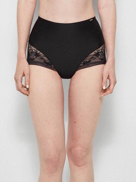 Εικόνα της Gisela μαύρο ψηλόμεσο σφιχτό slip με δαντέλα.