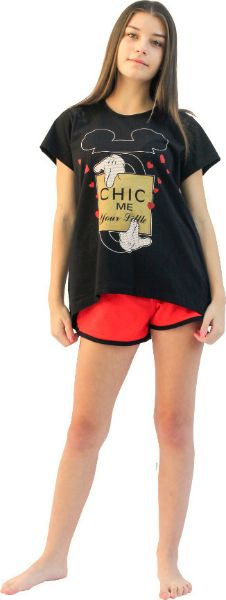 Εικόνα της Παιδική κοριτσίστικη πιτζάμα από 100% βαμβάκι. Μαύρη μπλούζα με κοντό μανίκι και στάμπα. Κόκκινο σορτς.