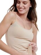 Εικόνα της Μπεζ γυναικείο τοπ με λεπτή ράντα από 95% Bamboo - 5% Elastane.
