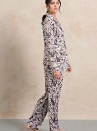 Εικόνα της Jeannette Λαδί Πυζάμα Κουμπωτή Βελούδο (7945)