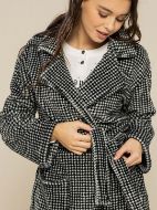 Εικόνα της Noidinotte ασπρόμαυρη πιε ντε πουλ φλις σταυρωτή ρόμπα.