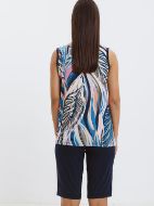 Εικόνα της Giota Βαμβακερή Μπλε Αμάνικη Πιτζάμα Εμπριμέ Με Κάπρι.