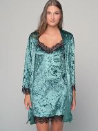 Εικόνα της Milena by Paris λαδί βελούδινο νυχτικό με λεπτομέριες μαύρης δαντέλας.