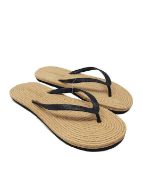 Εικόνα της Noidinotte μπεζ/μαύρες τύπου ψάθινες σαγιονάρες.