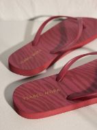 Εικόνα της Ysabel Mora Μπορντό Γυναικείες Σαγιονάρες Ζεμπρέ.