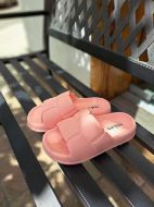 Εικόνα της Noidinotte ροζ γυναικείες παντόφλες.
