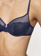 Εικόνα της Triumph Delightful Spotlight W Μωβ Σκούρο Σουτιέν Με Δαντέλα & Μπανέλες.