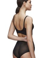 Εικόνα της Gisela Μαύρο ελαστικό σουτιέν χωρίς μπανέλα, με ελαφριά επένδυση.