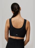 Εικόνα της Ysabel Mora μαύρο μπουστάκι θηλασμού, με μπροστινά κουμπώμτα.