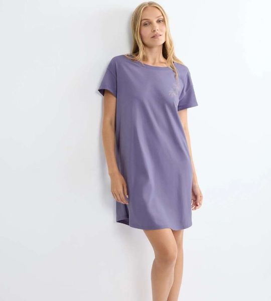 Εικόνα της Triumph Λεβάντα Βαμβακερό Κοντομάνικο Νυχτικό.