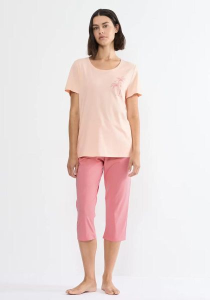 Εικόνα της Triumph Βαμβακερή Γυναικεία Κοντομάνικη Πιτζάμα Με Κάπρι Σομόν/Κοραλί.