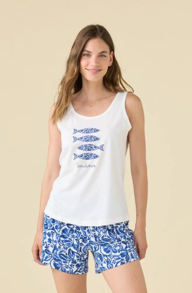 Εικόνα της Noidinotte Βαμβακερή Γυναικεία Πιτζάμα Λευκή Με Μπλε Εμπριμέ Σορτς.