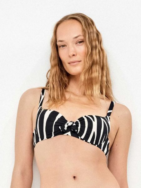 Εικόνα της Gisela Ασπρόμαυρο Bikini Top Με Μπανέλες & Ελαφριά Επένδυση.