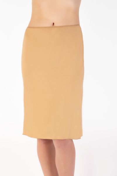 Εικόνα της Elite Form μπεζ μεσόφουστα μακριά.