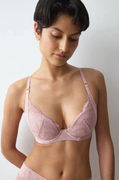 Εικόνα της Triumph Love In Lace WP Ροζ Σουτιέν Με Μπανέλες & Ελαφριά Επένδυση.